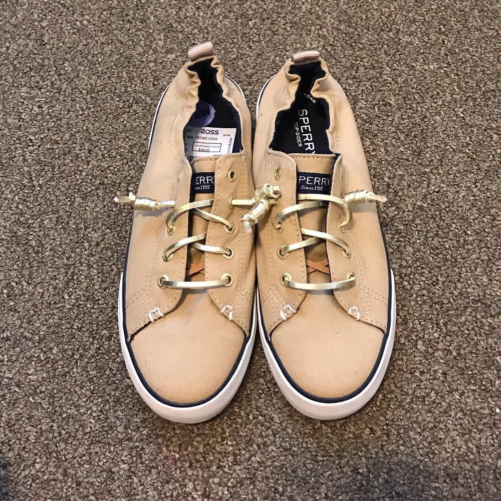 Like new Tan Sperrys